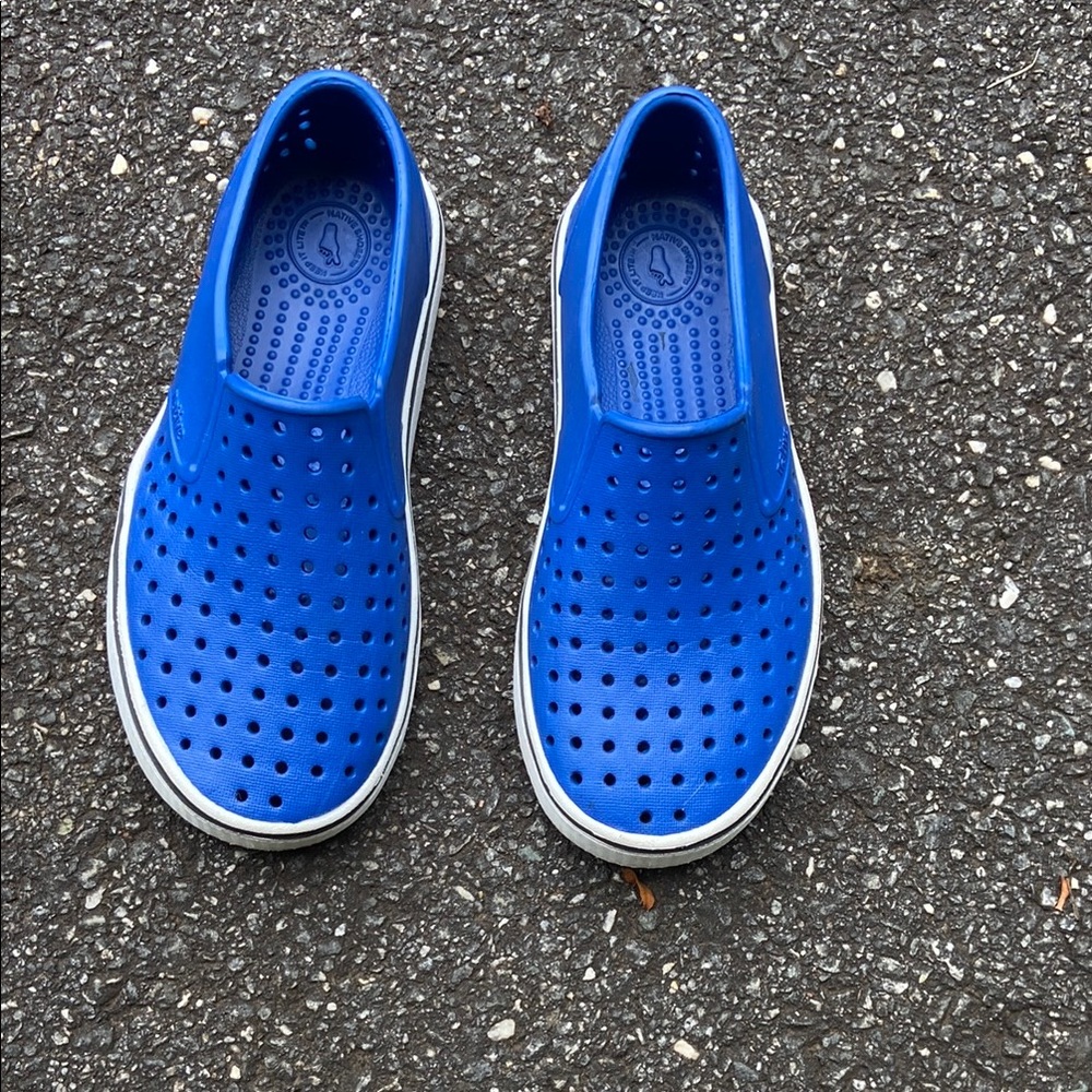 Native Blue Water Shoes Slip-On